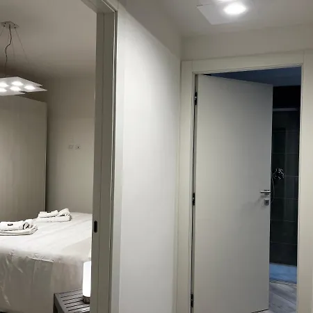 Towers Suites *