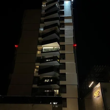 Towers Suites *