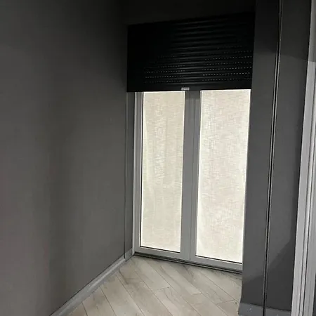 Towers Suites *